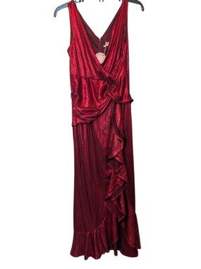 Bery Love dark fuchsia burgundy ruffled gown NWT Size M